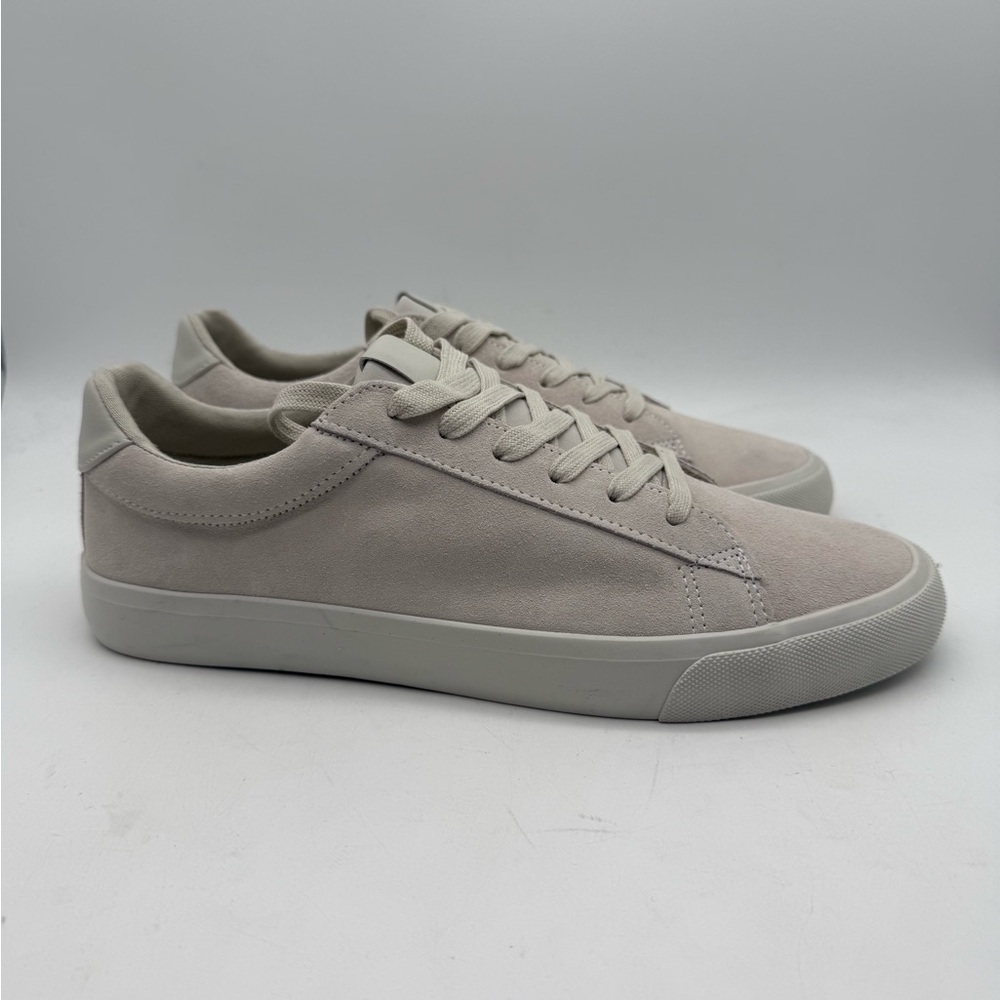 BRAND NEW Men's EXPRESS Suede Leather Bone Off White Sneakers Size 10 - Picture 2 of 7